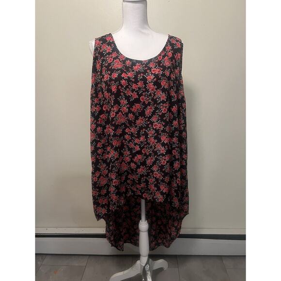 🎉Torrid Sleevless High Low Tunic Top Red Flowers Floral Sz 5x - Picture 1 of 8